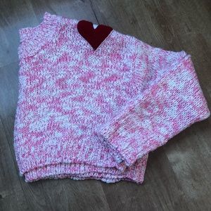 LF Crop Sweater with Lip Shoulder Detail